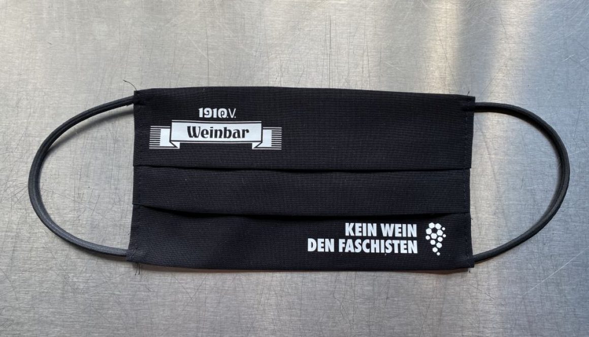 Weinbar-Maske Kein Wein den Faschisten