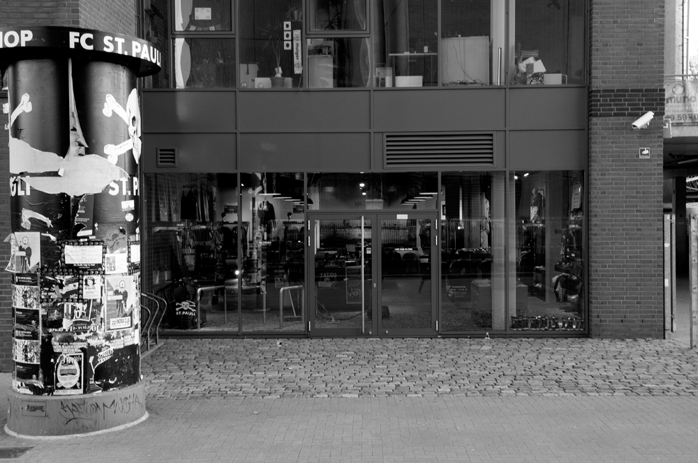 FC ST. PAULI-FANSHOP 1 | MILLERNTOR