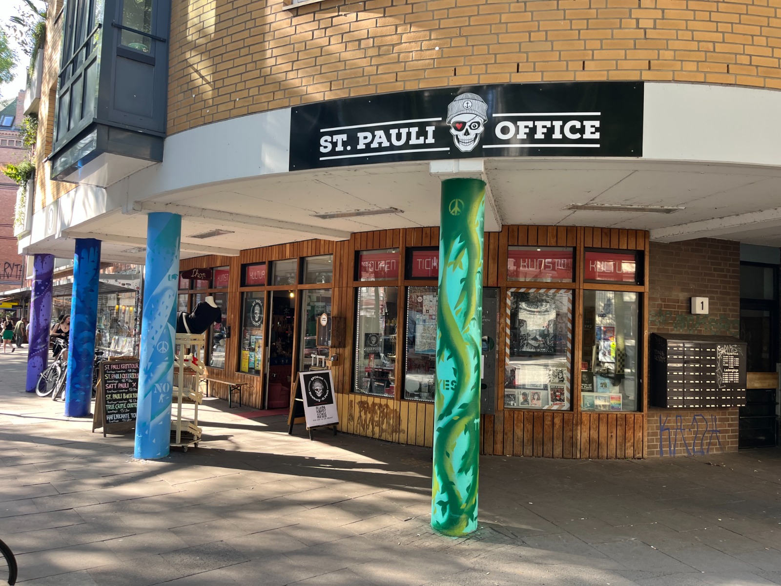 ST. PAULI OFFICE